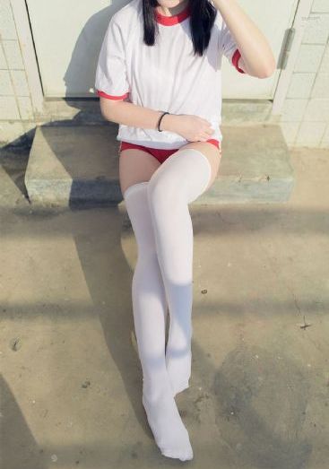 从后面挺进朋友未婚妻视频_蓝光在线手机播放