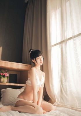 蜜桃在线观看视频_免费手机观看